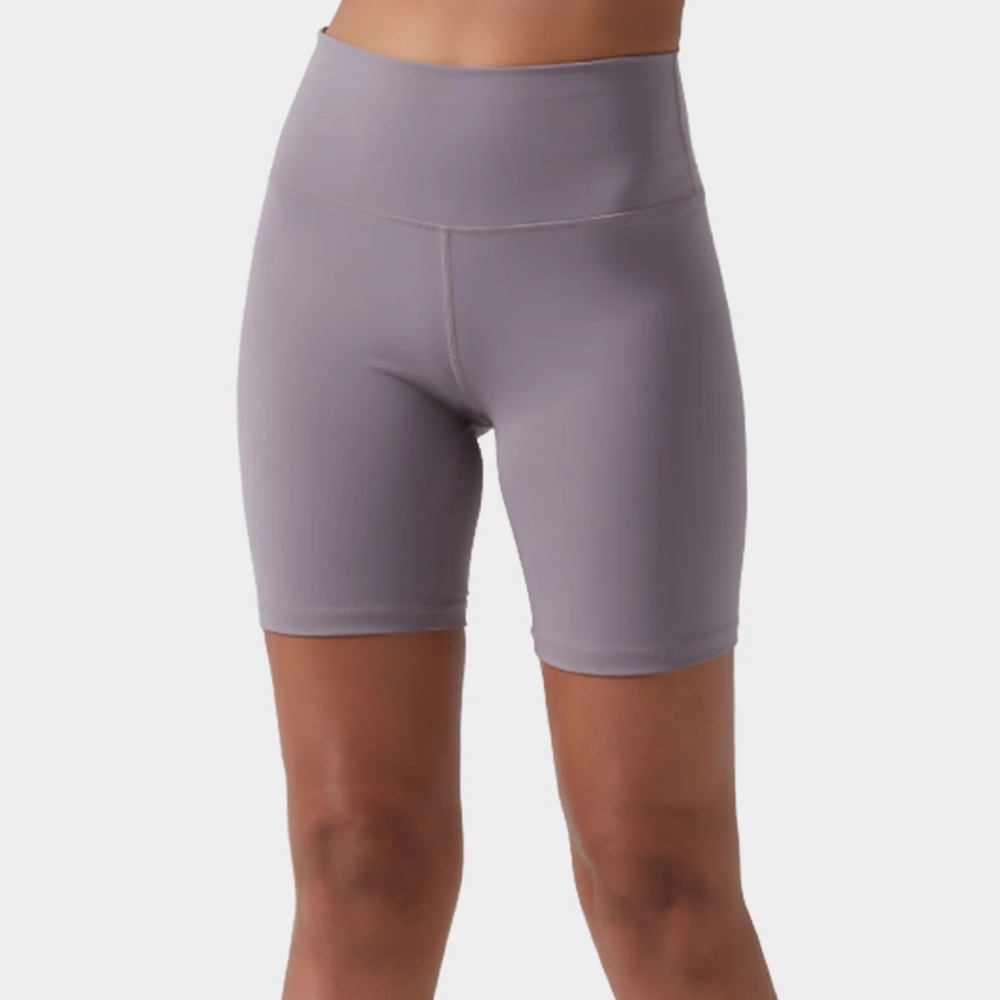 Muses only ribbed biker shorts in light blue (medium)